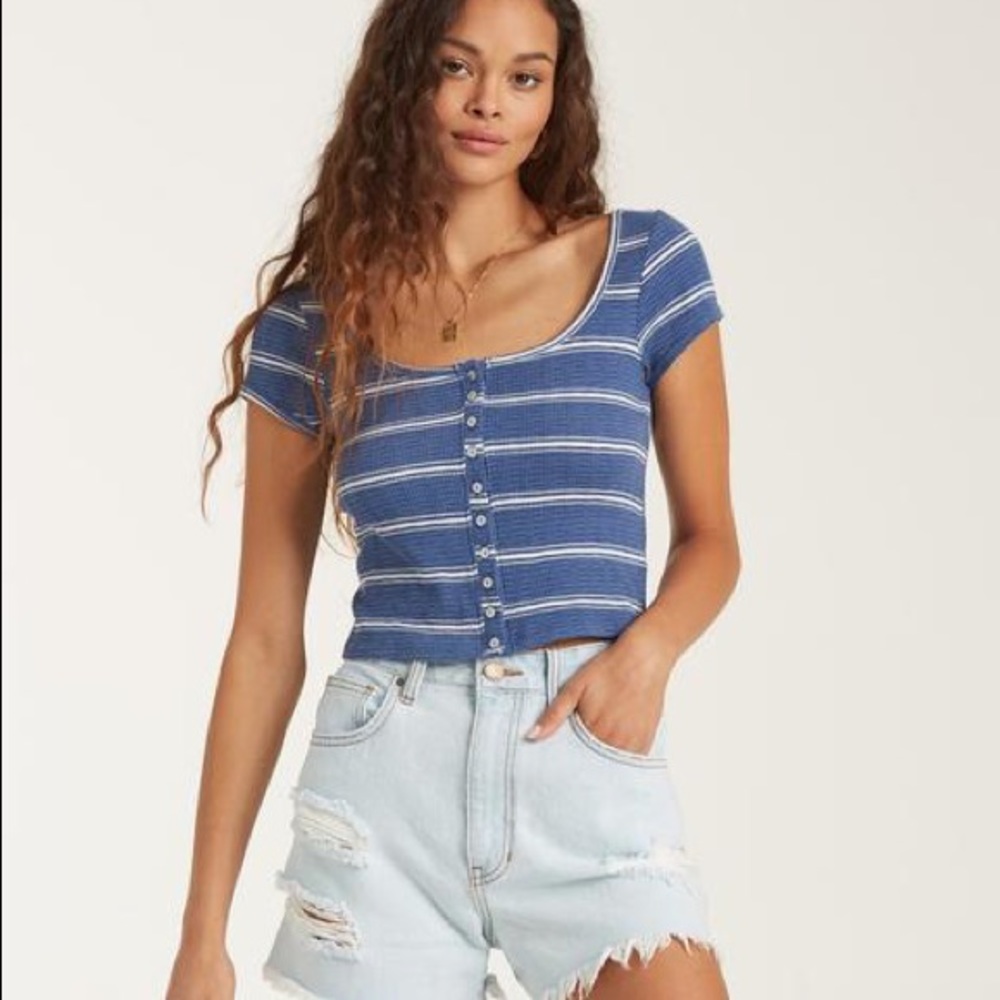 Billabong Blue Cropped Tee